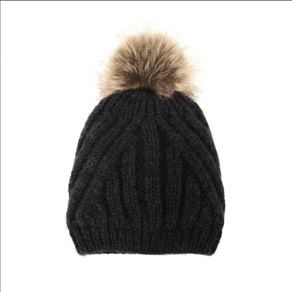 Black woven hat with neutral Pom Pom